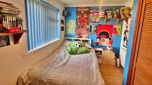 Photo 11- click for photo gallery